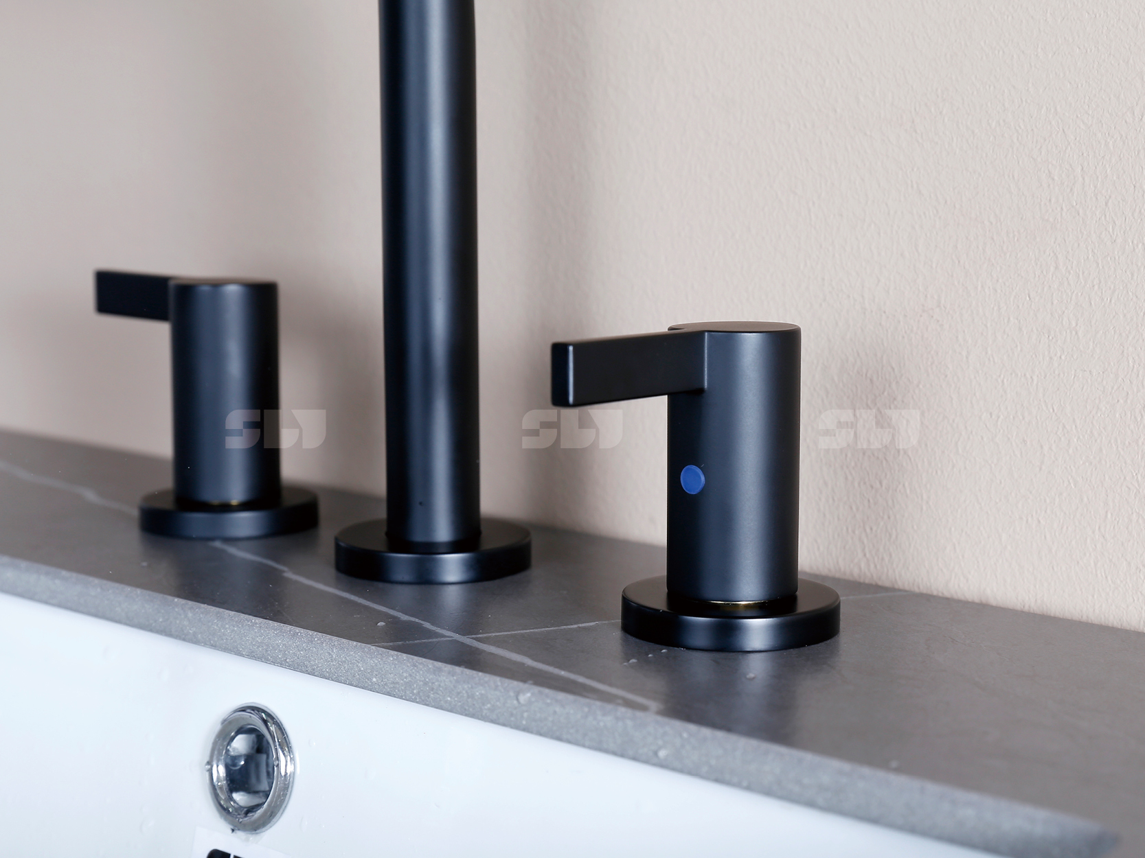 SLY Copper Cartridge Two Handle Widespread Basin Faucet for Bathroom